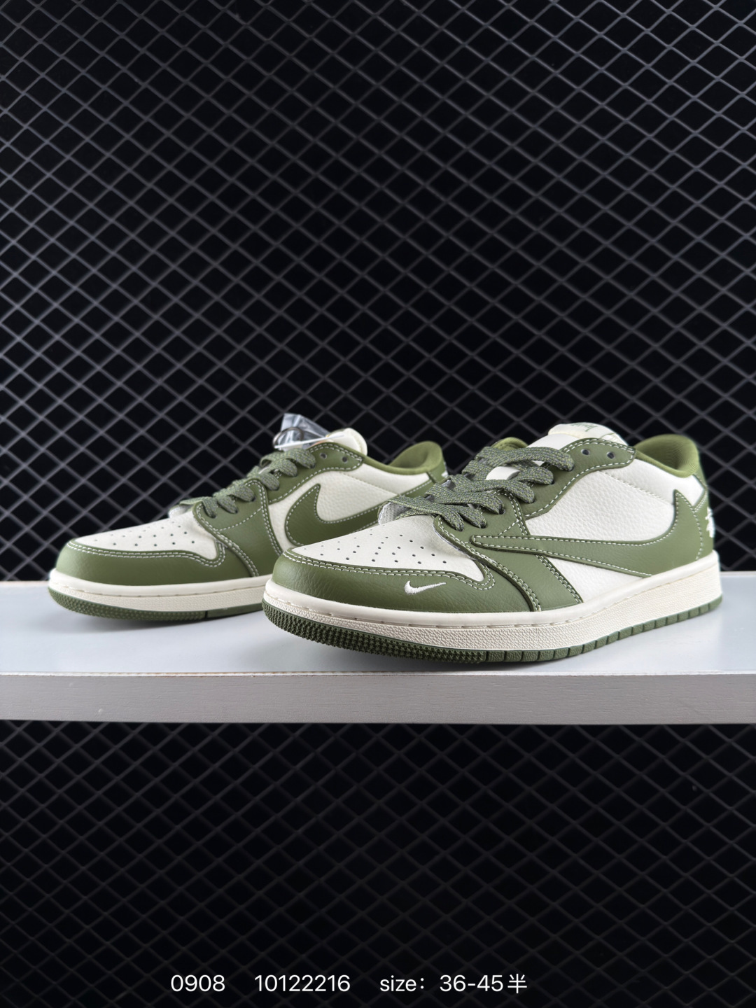 Travis Scott x Air Jordan 1 ” Reverse Mocha “